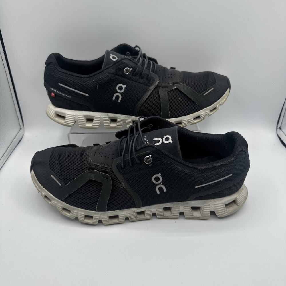 On Cloud 5 Running Sneakers Shoes Womens Size 9.5 Black White Mesh Lace Up